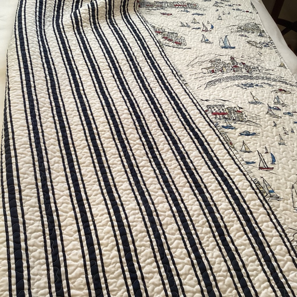 Nautical Throw and matching toss pillow cover,reversible stripe side. - Picture 4 of 7